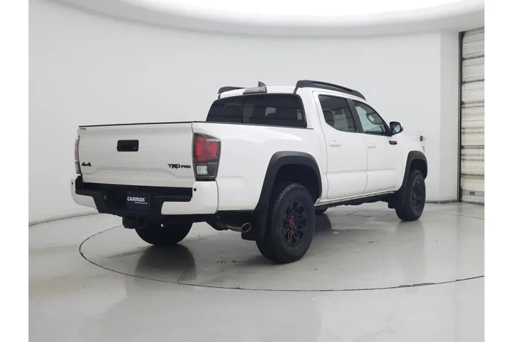 $37998 : Toyota Tacoma 2018 4x4 TRD P image 8