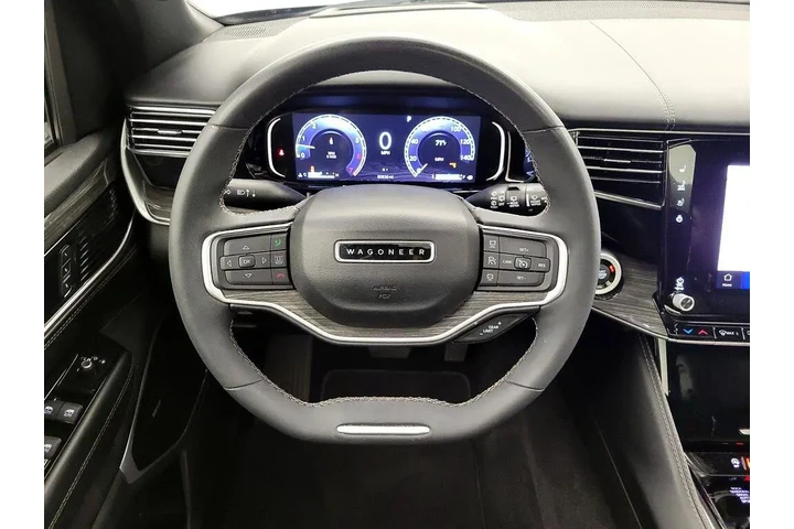 $38998 : Jeep Wagoneer 2022 4x4 Serie image 10