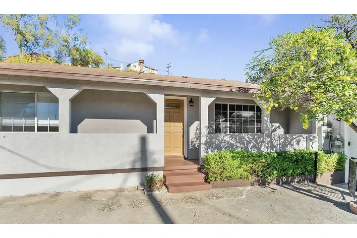 $4995 : Pay and move in home ❤️ image 1