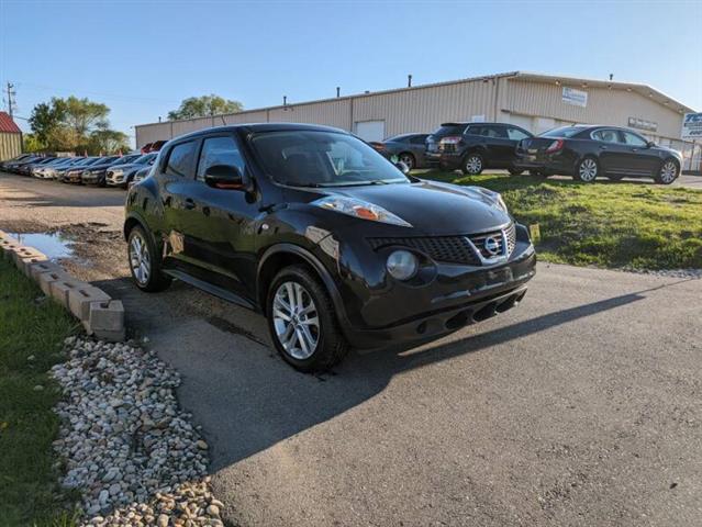 $5990 : 2011 JUKE S image 8