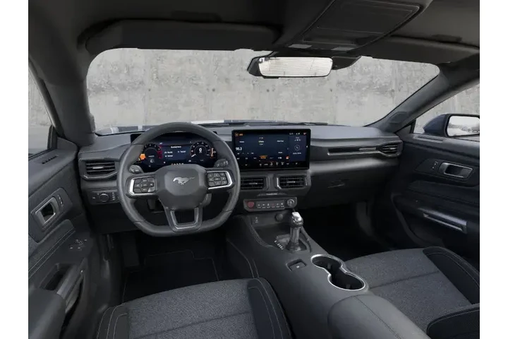 $29979 : Ford Mustang 2025 EcoBoost 2 image 9