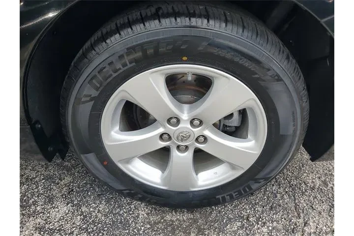 $11990 : Toyota Sienna 2015 LE 7-Pass image 5