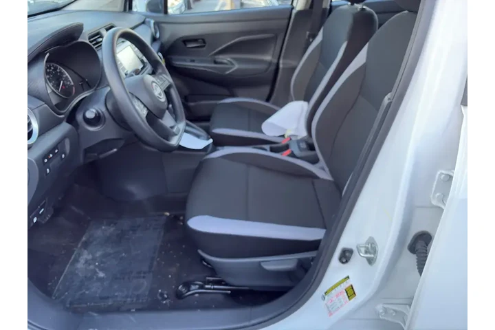 $21995 : Nissan Versa 2025 S 4dr Seda image 9