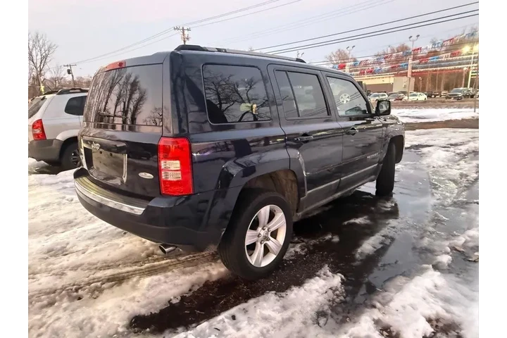 $7825 : 2011 Patriot image 8