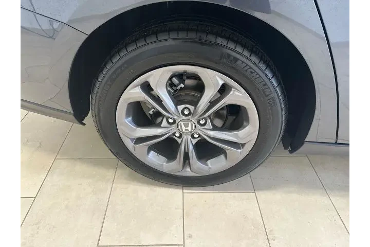 $25448 : Honda Accord 2024 EX 4dr Sed image 7