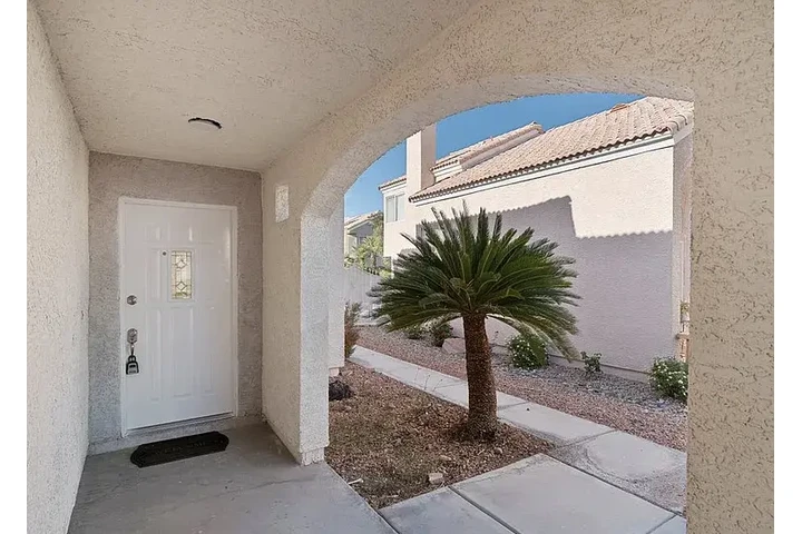 $1250 : HOME FOR RENT  IN LAS VEGAS image 6