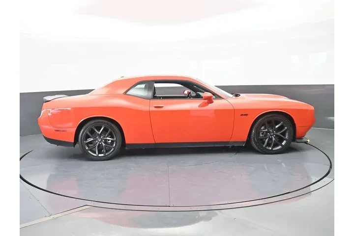 $37999 : Dodge Challenger 2023 R/T 2d image 7