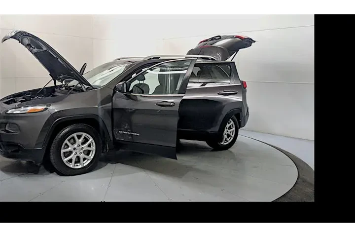 $17795 : 2015 Escape SE 4WD image 9