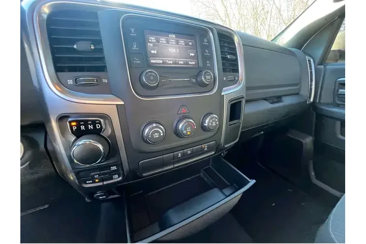 $8000 : Still clean and runs well image 1