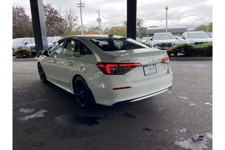 Honda Civic 2024 Sport 4dr S image 7