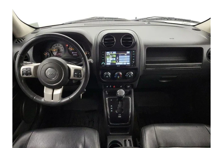 $14599 : Jeep Patriot 2016 High Altit image 9