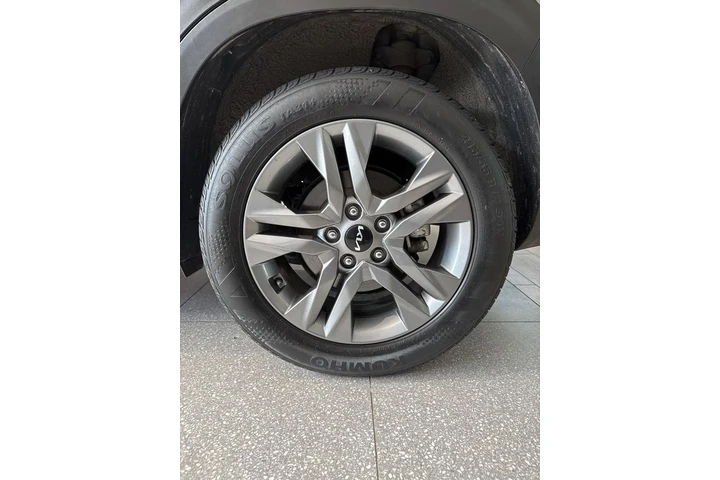 $21490 : Kia Seltos 2023 AWD S 4dr SU image 7