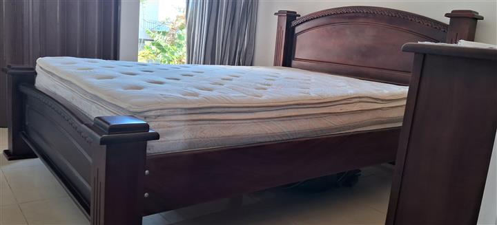 $280000 : ¢Cama King en madera usada image 1