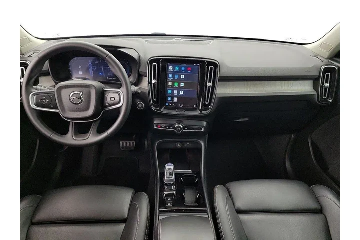 $30998 : Volvo XC40 2025 AWD B5 Plus image 9