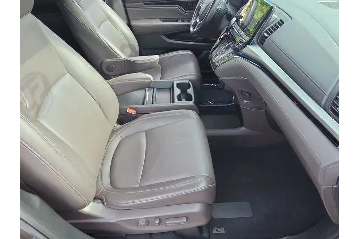 $33291 : Honda Odyssey 2022 Touring 4 image 10