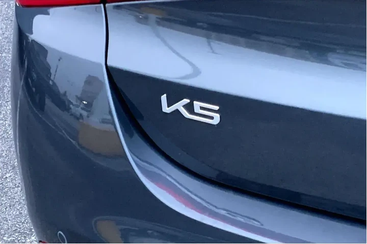 $23991 : Kia K5 2024 EX 4dr Sedan image 9