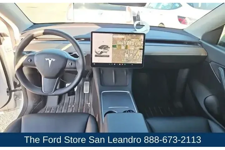 $27750 : Tesla Model Y 2021 AWD Long image 9
