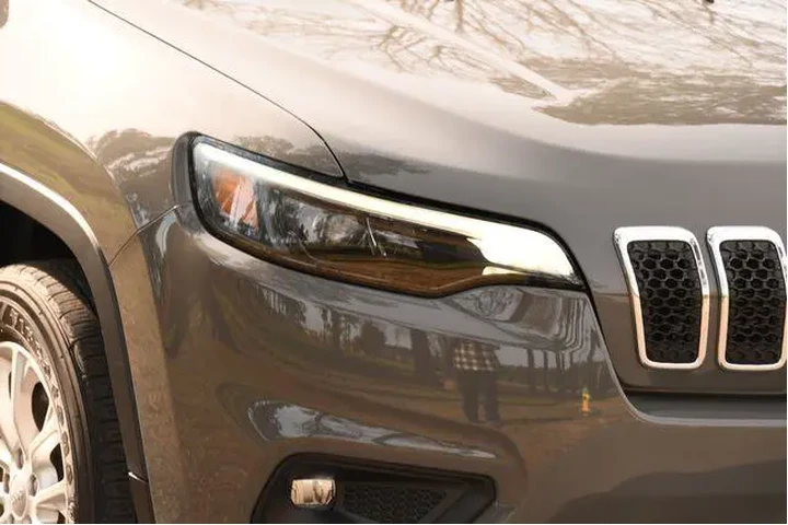 $21889 : Jeep Cherokee 2022 4x4 Latit image 9