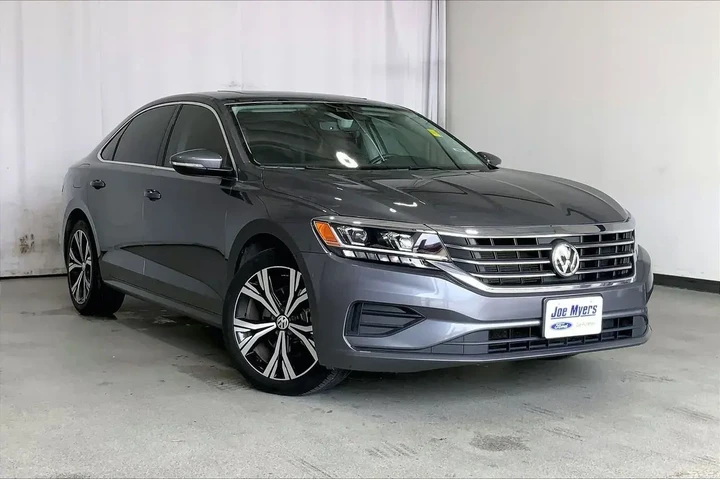 $18491 : Volkswagen Passat 2022 SE 4d image 1