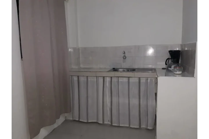 $200 : Alquilo departamento image 4