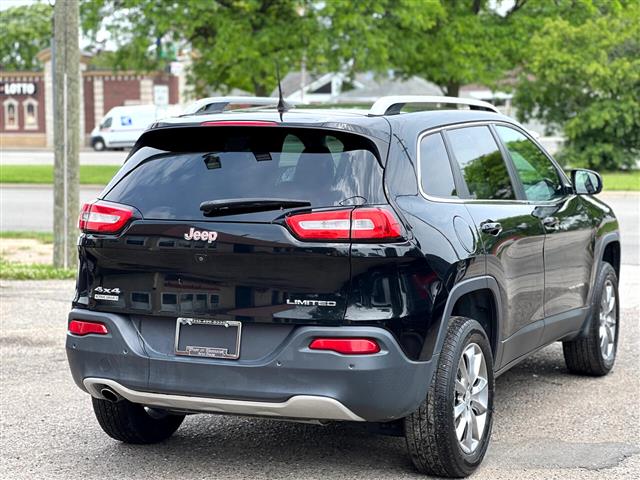 $13999 : 2017 Cherokee image 8