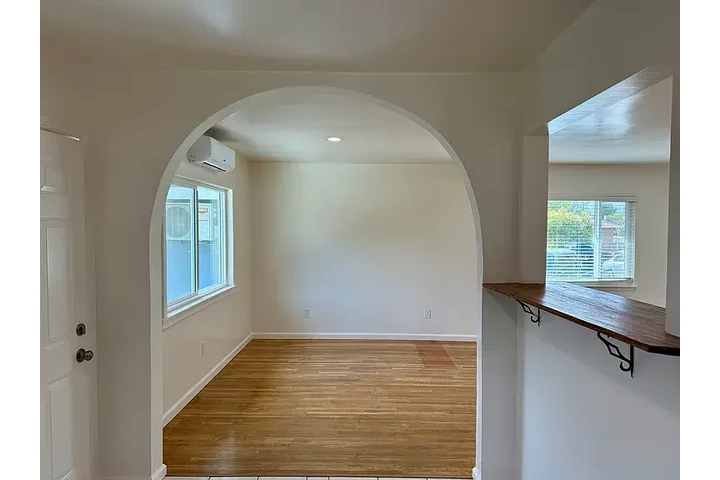 $1500 : Fontana - Renta Listo image 8