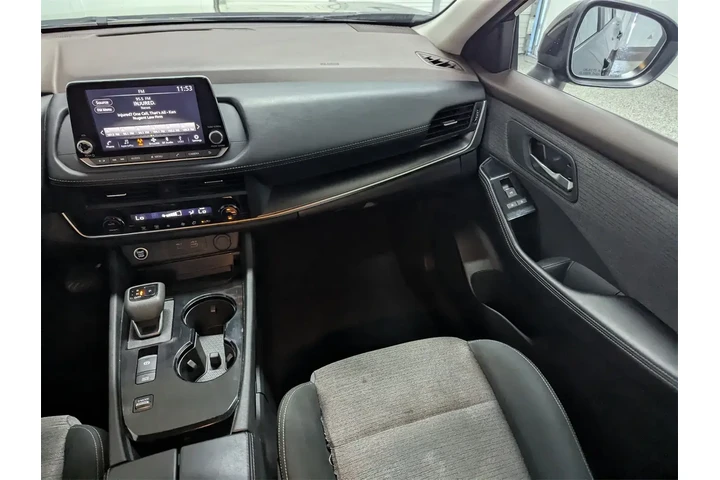 $21997 : Nissan Rogue 2023 SV 4dr Cro image 8