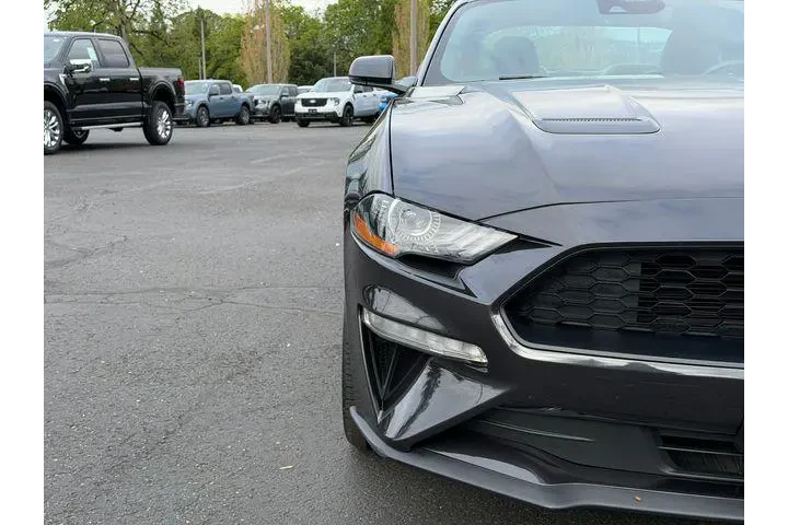 $27995 : Ford Mustang 2022 EcoBoost 2 image 9