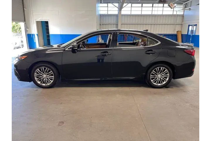 $19579 : Lexus ES 350 2017 4dr Sedan image 6