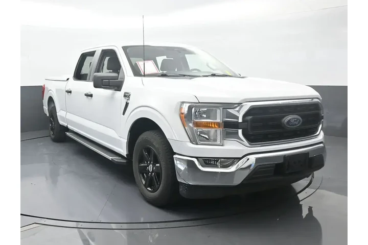 $15442 : Ford F-150 2022 4x2 XL 4dr S image 9