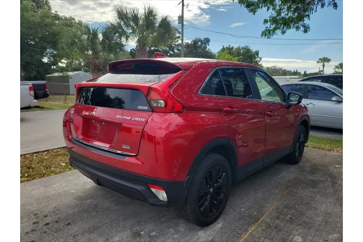 $13988 : Mitsubishi Eclipse Cross 201 image 5