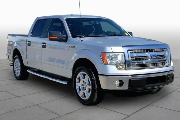 $11991 : Ford F-150 2013 4x2 XLT 4dr image 4