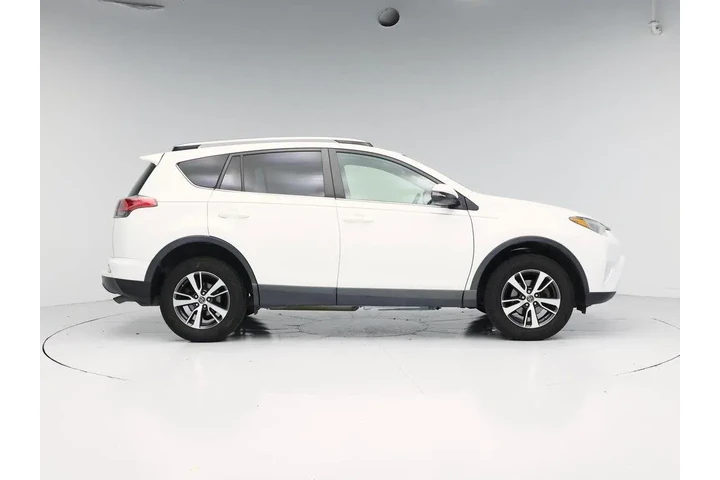 $17998 : Toyota RAV4 2018 XLE 4dr SUV image 7