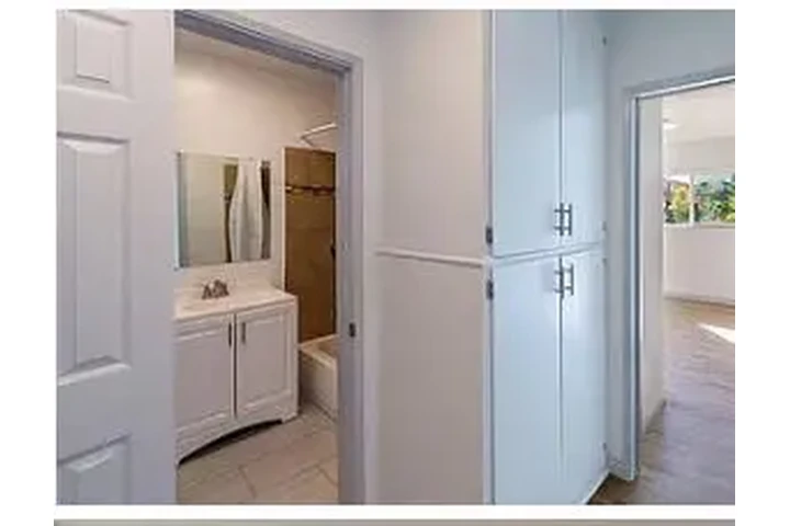 APARTAMENTO BONITO EN L.A. image 7