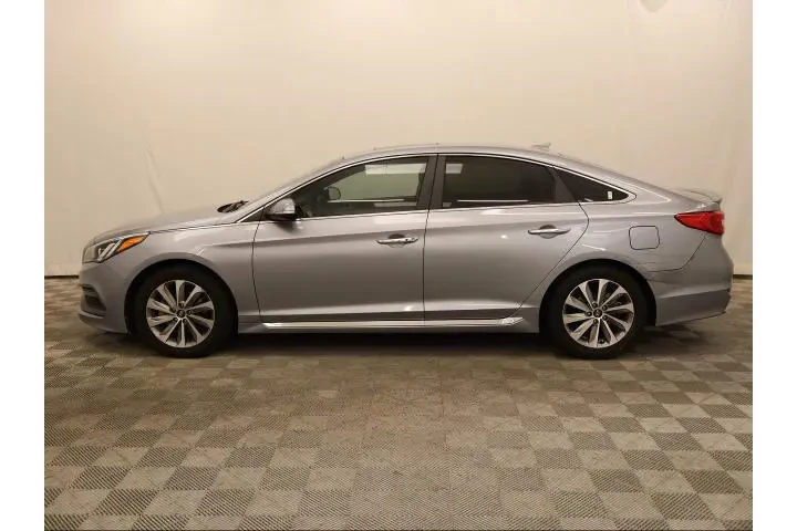 $12995 : Hyundai SONATA 2017 Limited image 9