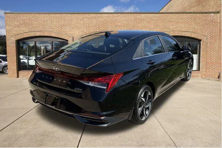 $19000 : Hyundai ELANTRA 2023 Limited image 3