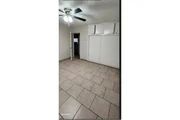DOWNEY APTO REMODELADO en Los Angeles