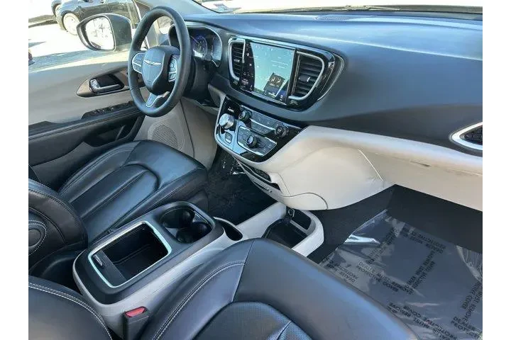 $22033 : Chrysler Pacifica 2023 Touri image 8