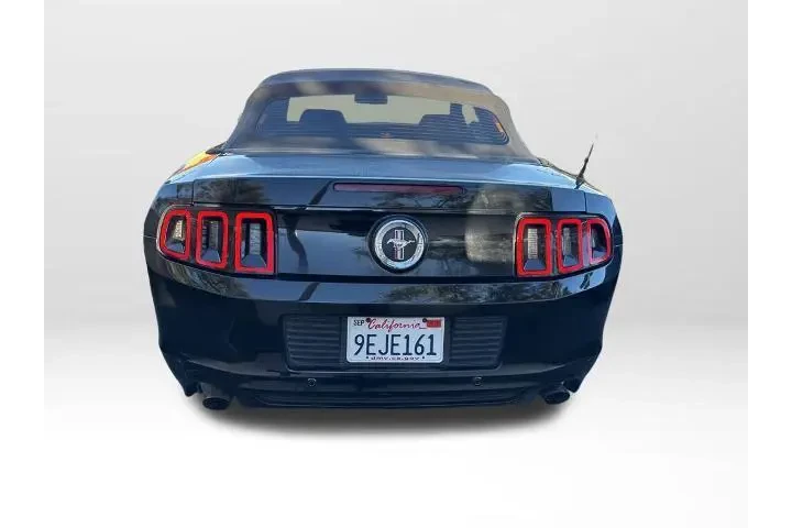 $13680 : Ford Mustang 2014 V6 2dr Con image 4