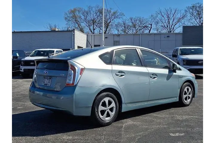 $13575 : Toyota Prius 2014 One 4dr Ha image 6