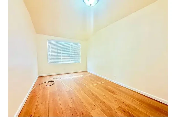 $2100 : ¡Su nueva casa le espera! image 3