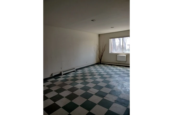 $5500 : Oficina  Junction Bvd 40ave. image 6