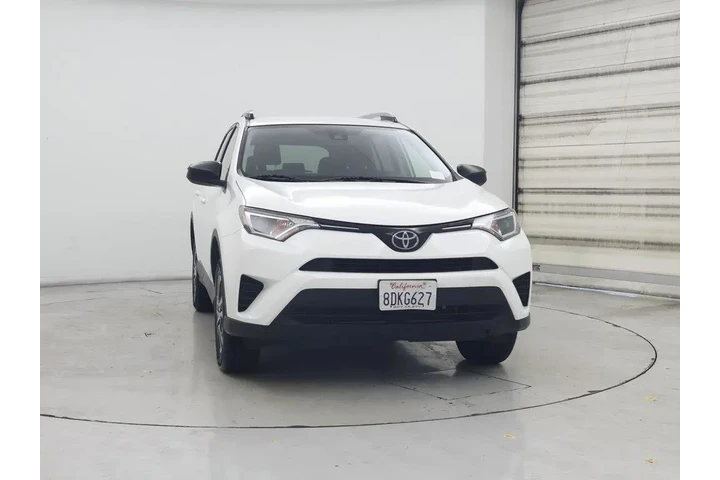 $19998 : Toyota RAV4 2018 LE 4dr SUV image 5