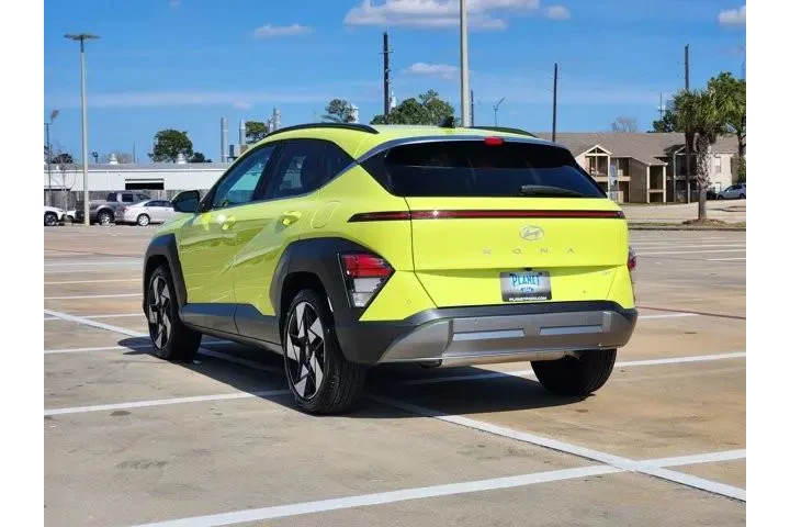 $25524 : Hyundai KONA 2024 Limited 4d image 7