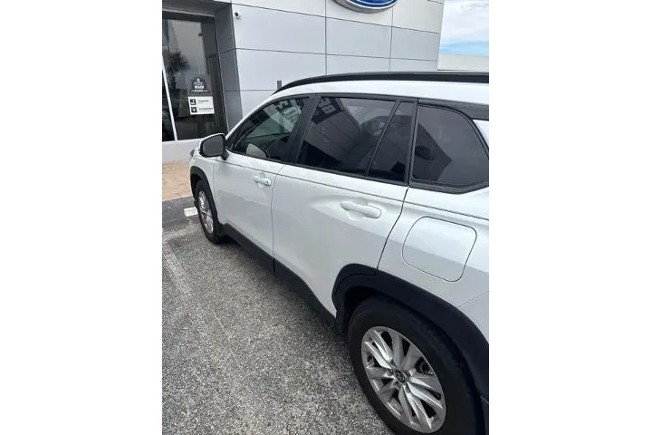 $26992 : Toyota Corolla Cross 2023 LE image 2