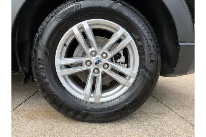 $22980 : Ford Explorer 2022 XLT 4dr S image 9