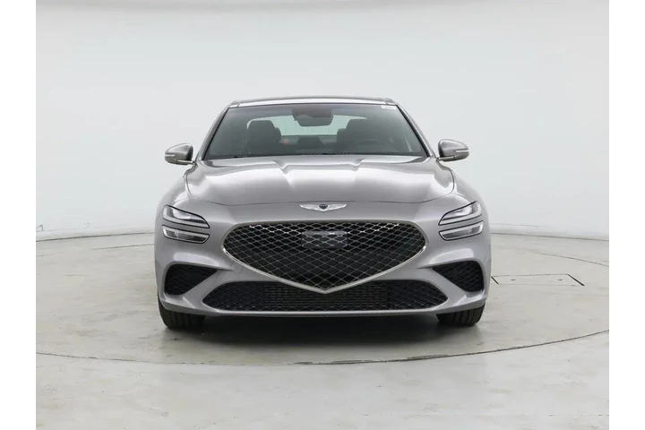$33998 : Genesis G70 2023 AWD 2.0T 4d image 5