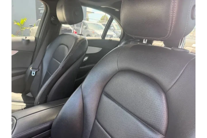 $11400 : 2018 Mercedes-Benz C-Class C image 8