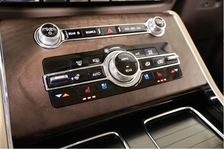 $37999 : Lincoln Aviator 2021 Reserve image 8