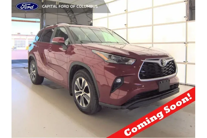 $36699 : Toyota Highlander 2023 AWD L image 1
